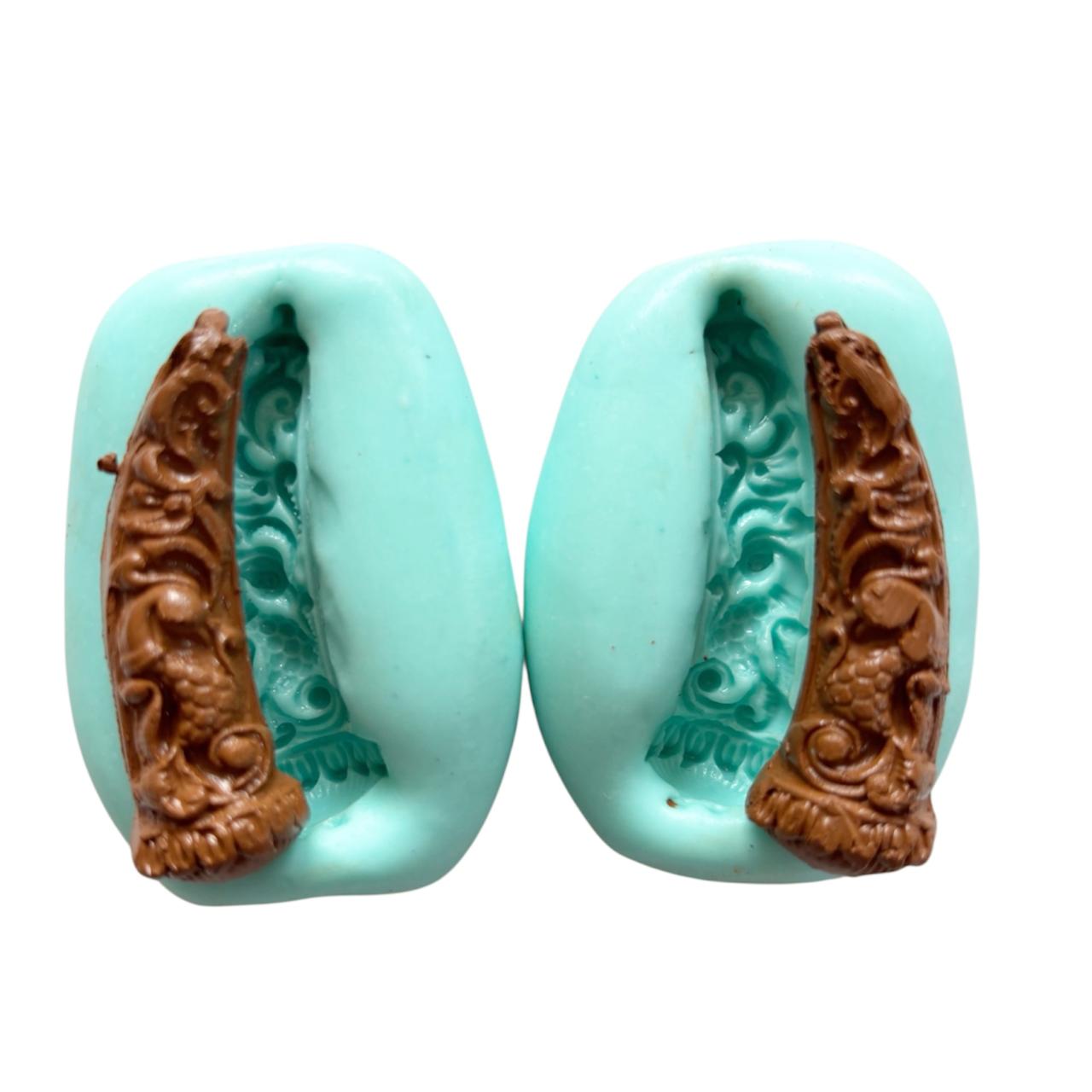 TERRACOTTA CONNECTOR MOULD