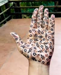 Creative Mehndi Inspirations
